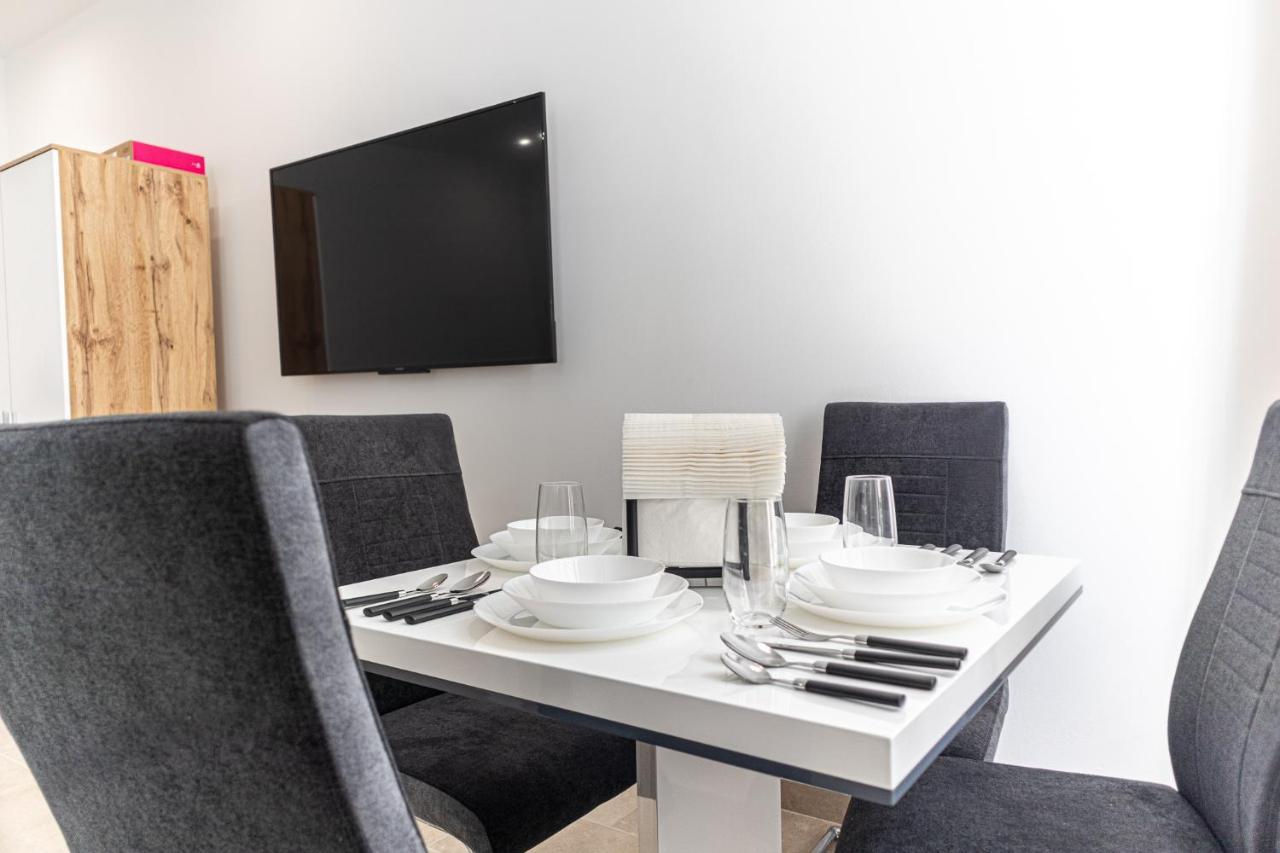 וינה 9 Min From City Center - Beautiful Studio Near U1 Reumannplatz מראה חיצוני תמונה