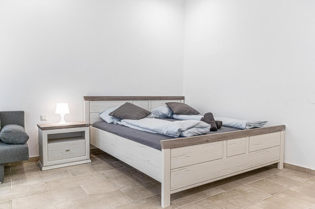 וינה 9 Min From City Center - Beautiful Studio Near U1 Reumannplatz מראה חיצוני תמונה